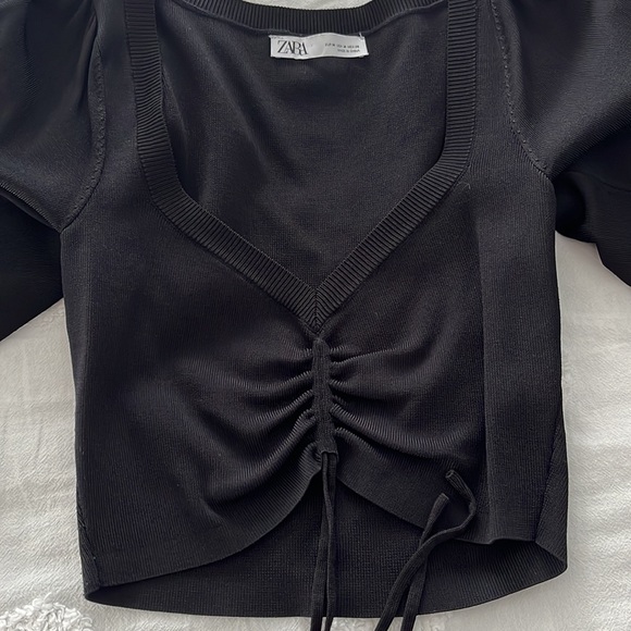 NWOT Zara Crop Top 🖤 - Picture 2 of 3